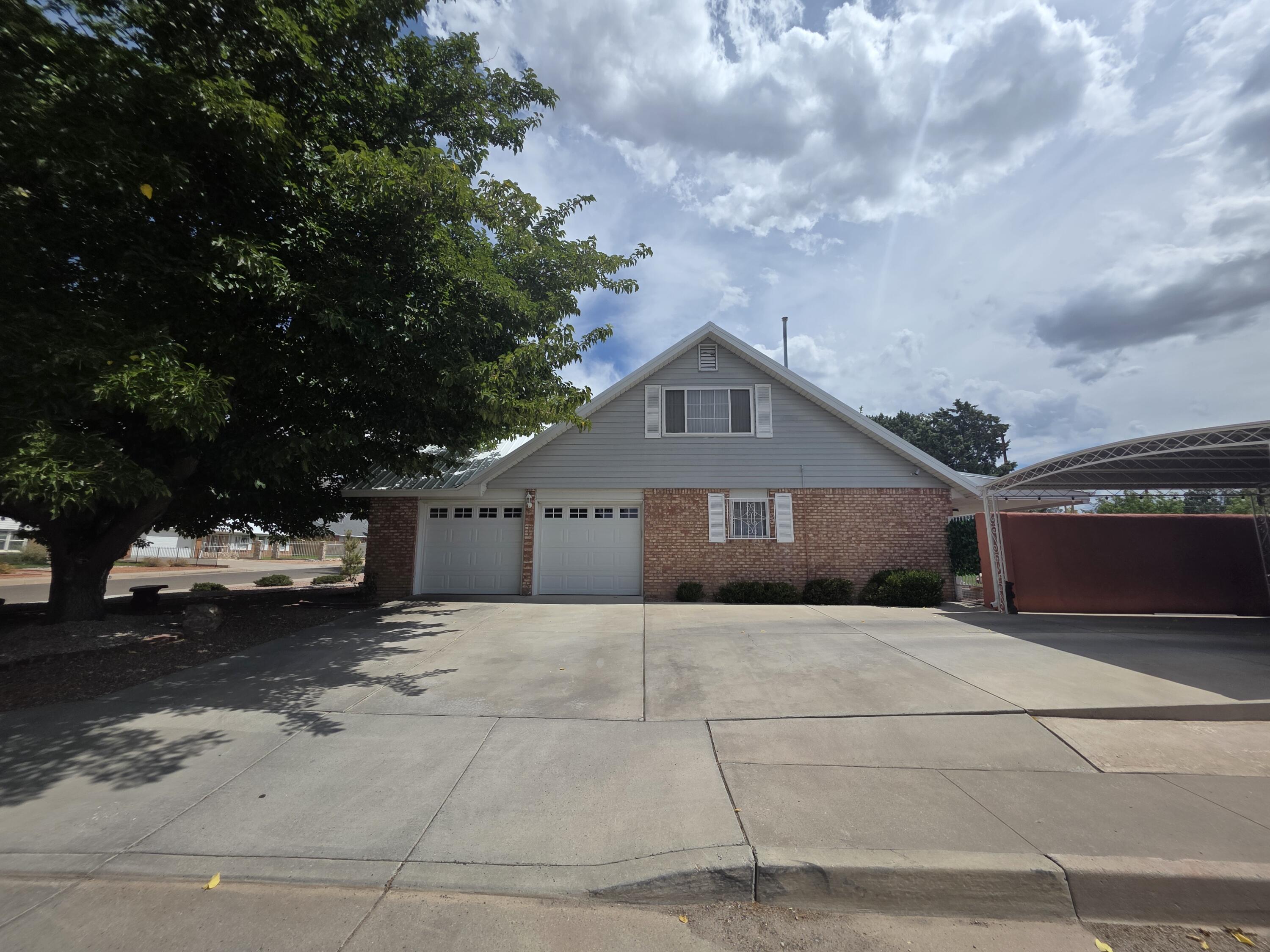 6900 Seminole Road Northeast Albuquerque, NM 87110 - Photo 10 of 24 Gallery Image 10