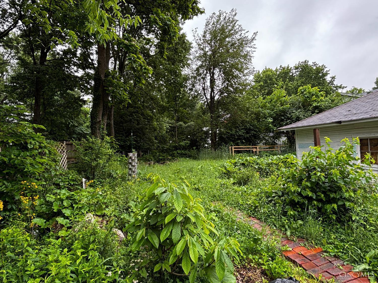 1831 West North Bend Road Cincinnati, OH 45224 - Photo 45 of 55