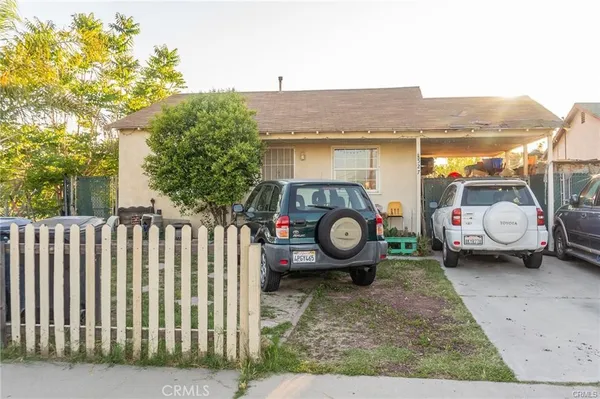 $950,000 | 527 Ruiz Street, Redlands, CA 92374