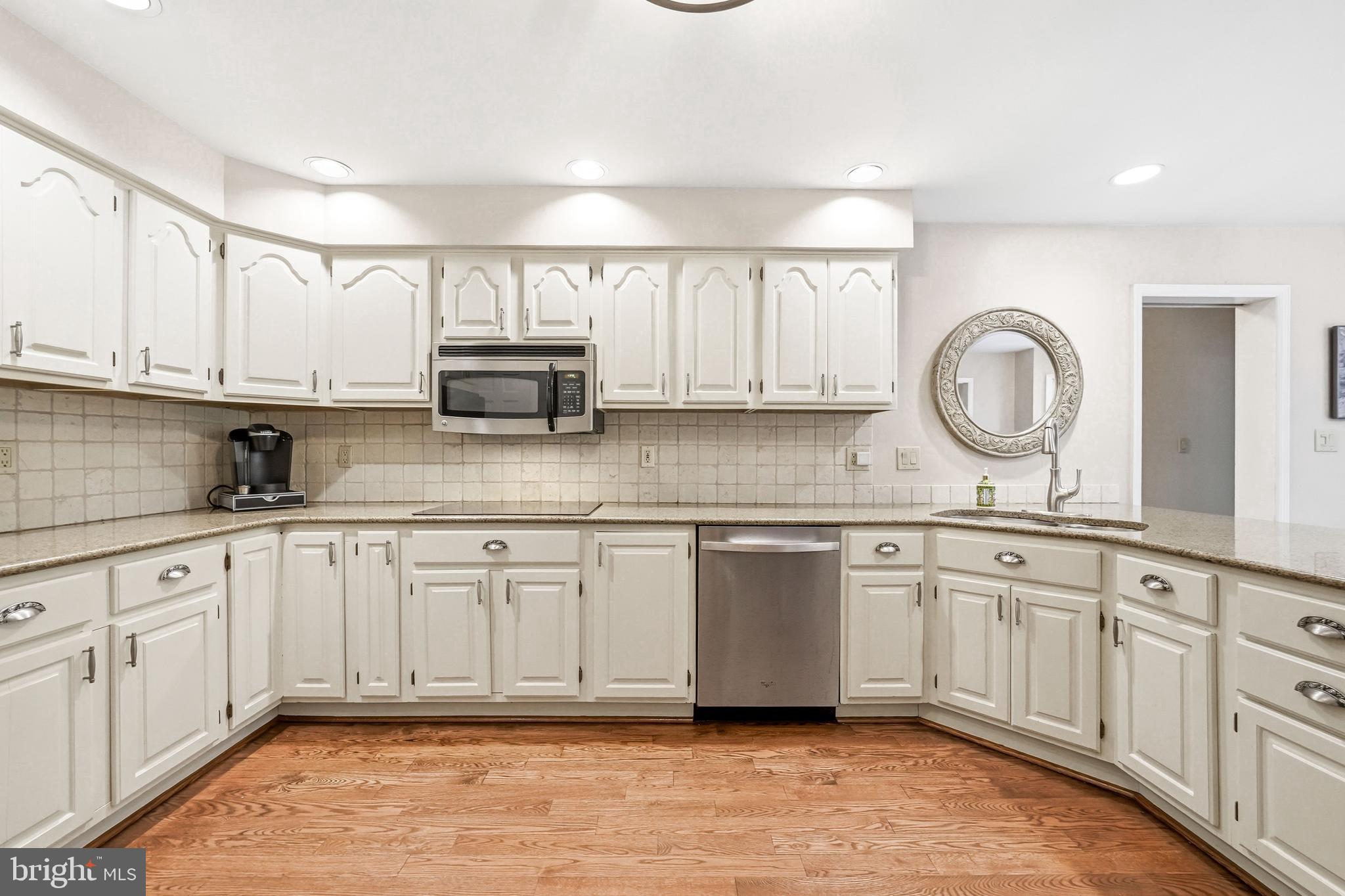 5 Ridge Court Medford, NJ 08055 - Photo 9 of 62
