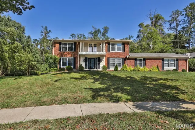 $859,900 | 14327 Bramblewood Court, Chesterfield, MO 63017