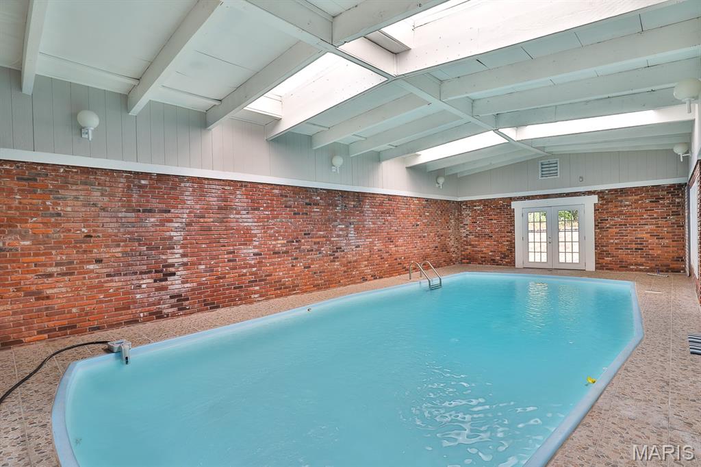 14327 Bramblewood Court Chesterfield, MO 63017 - Photo 19 of 51