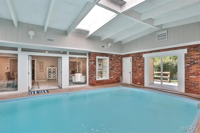 $859,900 | 14327 Bramblewood Court, Chesterfield, MO 63017