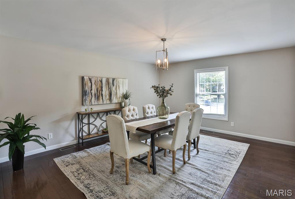 14327 Bramblewood Court Chesterfield, MO 63017 - Photo 21 of 51