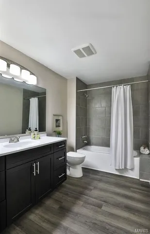 $859,900 | 14327 Bramblewood Court, Chesterfield, MO 63017