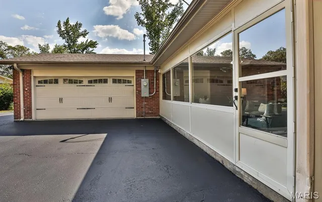 $859,900 | 14327 Bramblewood Court, Chesterfield, MO 63017