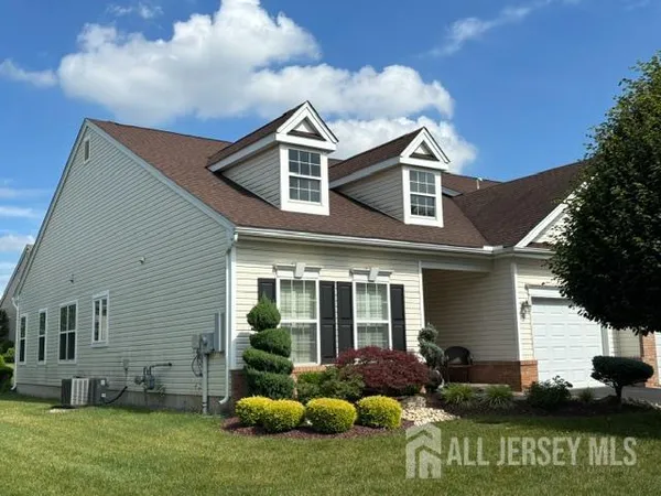 $559,000 | 61 Diamond Spring Drive, Monroe Township, NJ 08831