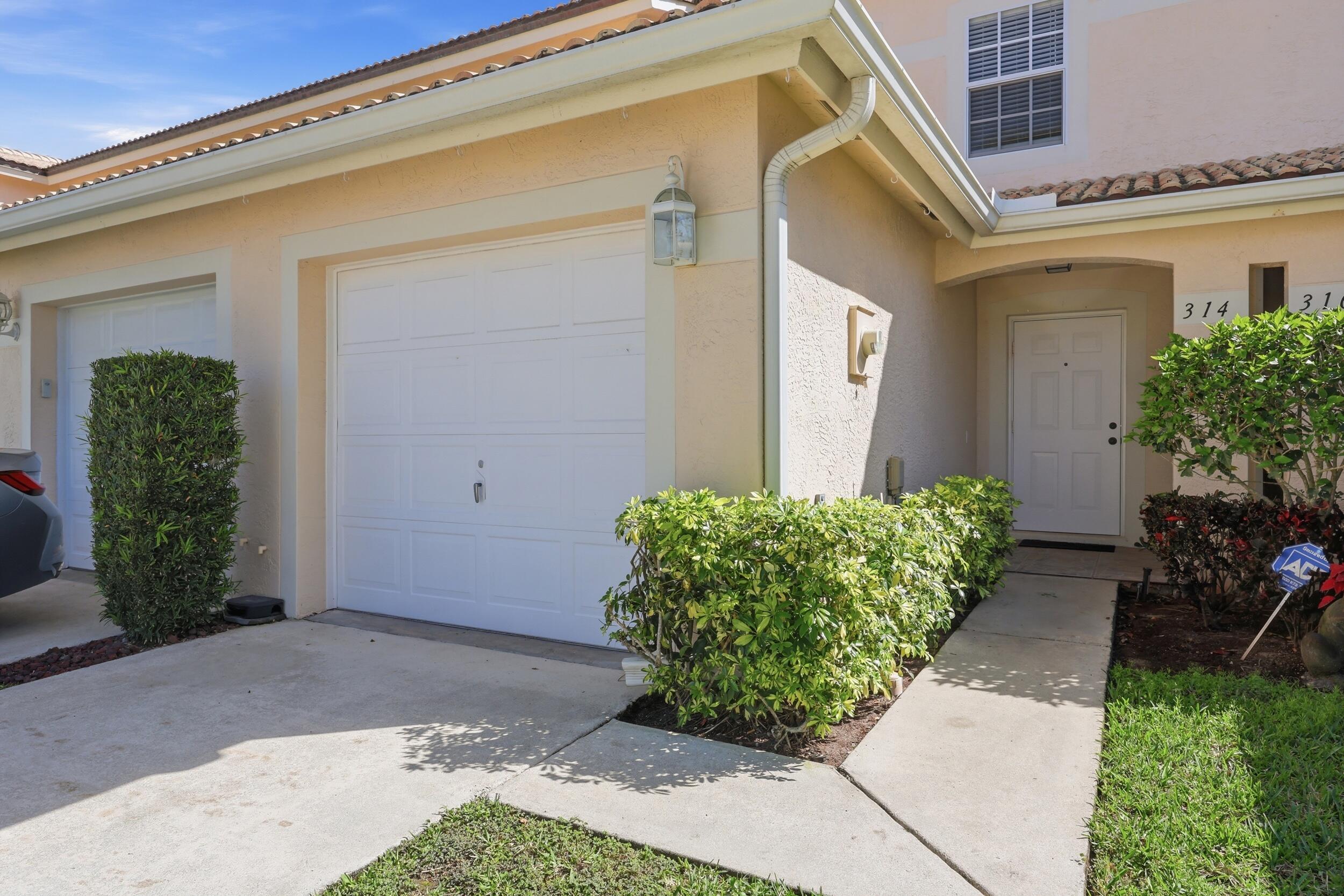 314 Timberwalk Trail Jupiter, FL 33458 - Photo 3 of 37 3_8p3a9838