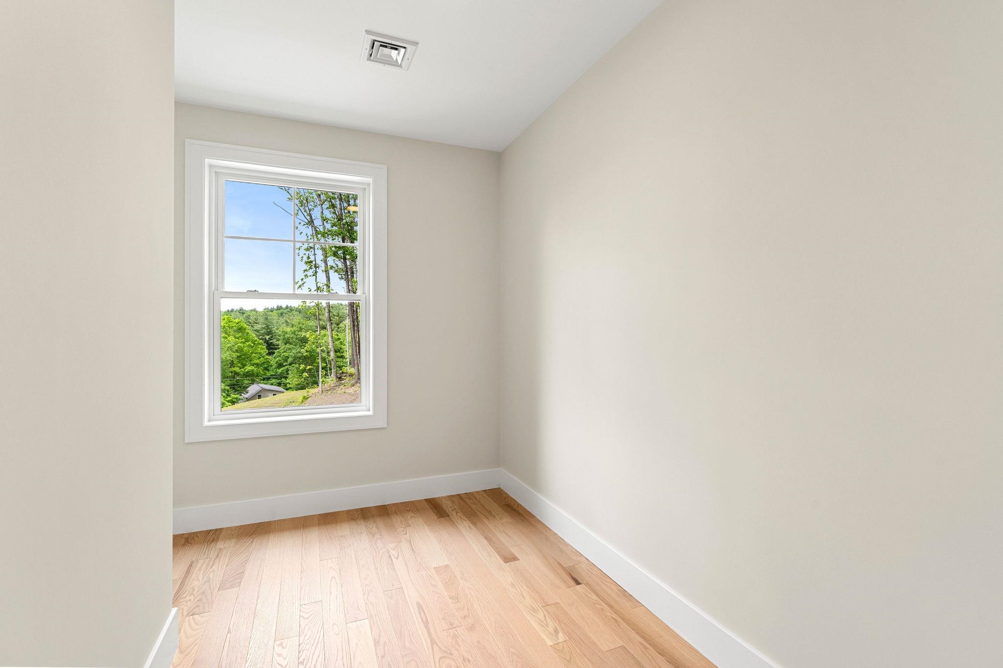 21 Speare Road, Unit A Hudson, NH 03051 - Photo 32 of 52