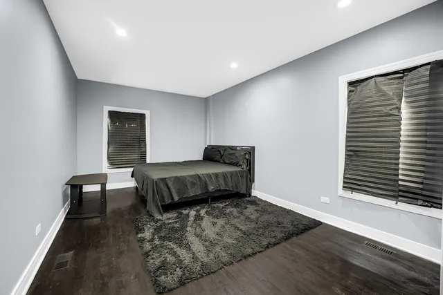 $275,000 | 1707 East 83rd Street, Chicago, IL 60617