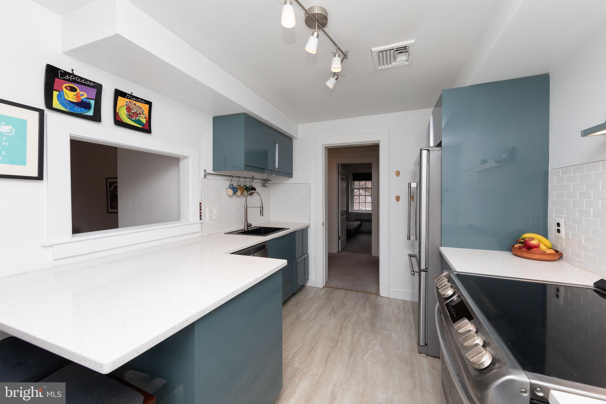 115 Roumfort Road, Unit 19 Philadelphia, PA 19119 - Photo 12 of 38 Gallery Image 12