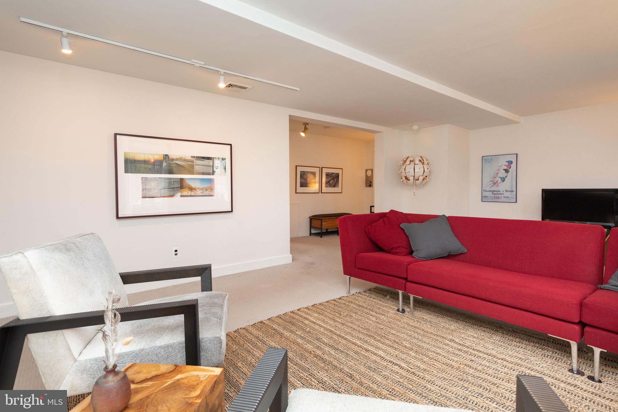115 Roumfort Road, Unit 19 Philadelphia, PA 19119 - Photo 5 of 38 Gallery Image 5