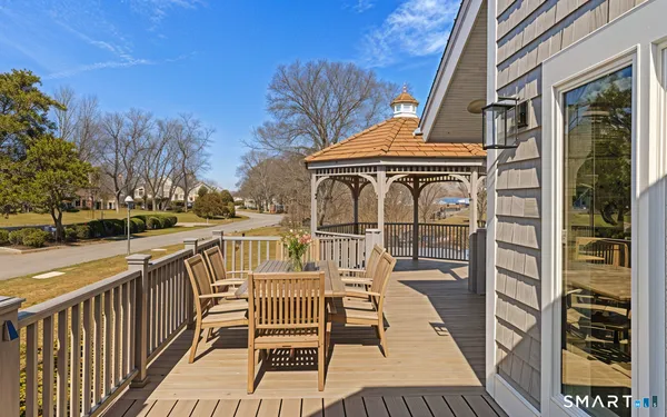$1,799,000 | 15 Linden Shores, Unit 15, Branford, CT 06405