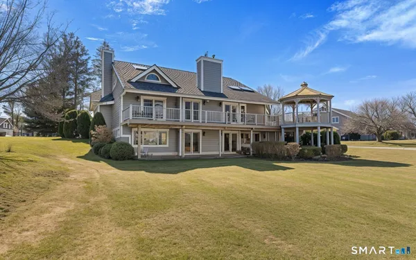 $1,799,000 | 15 Linden Shores, Unit 15, Branford, CT 06405