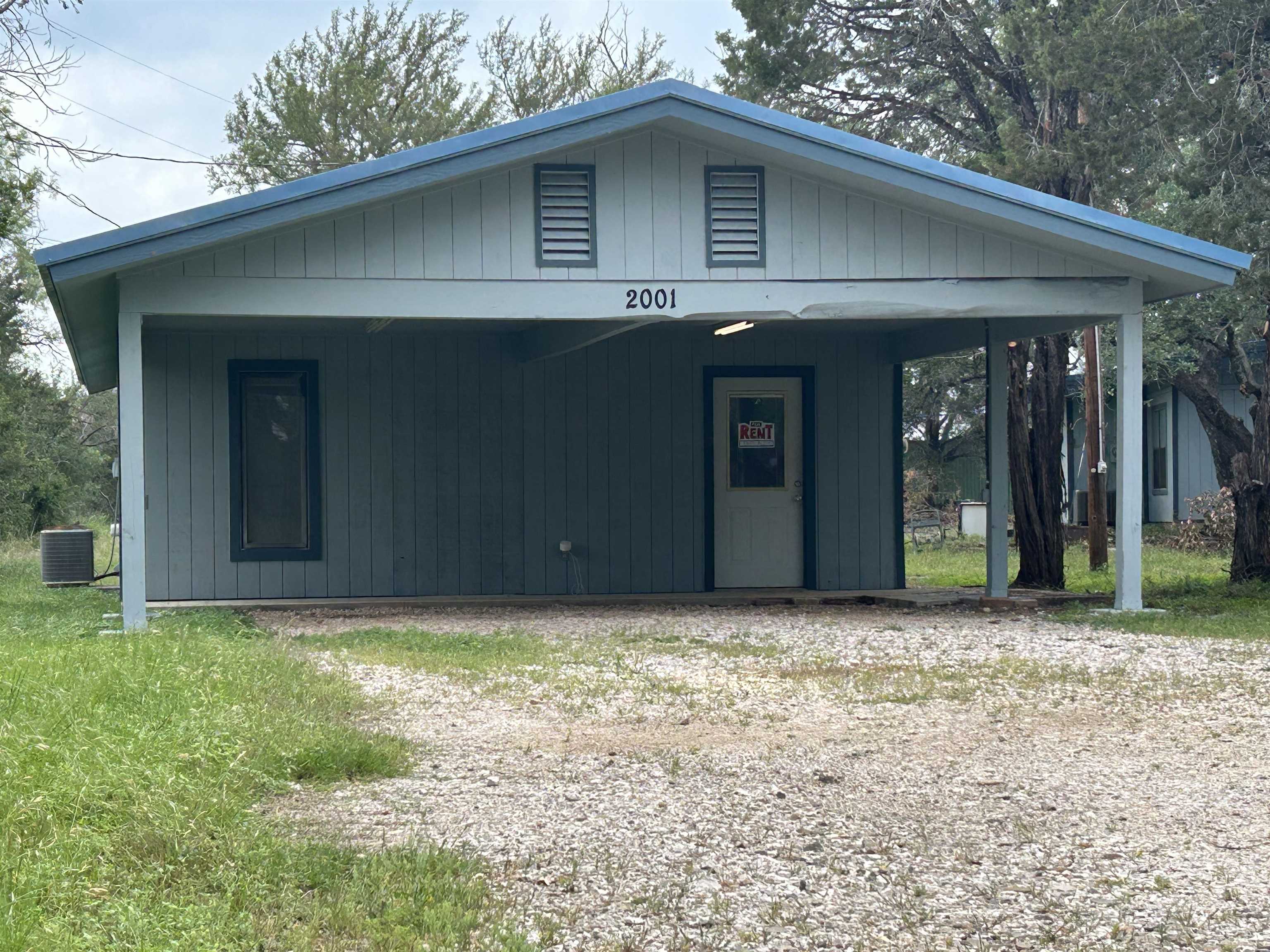 2001 King Road Marble Falls, TX 78654 - Photo 2 of 18