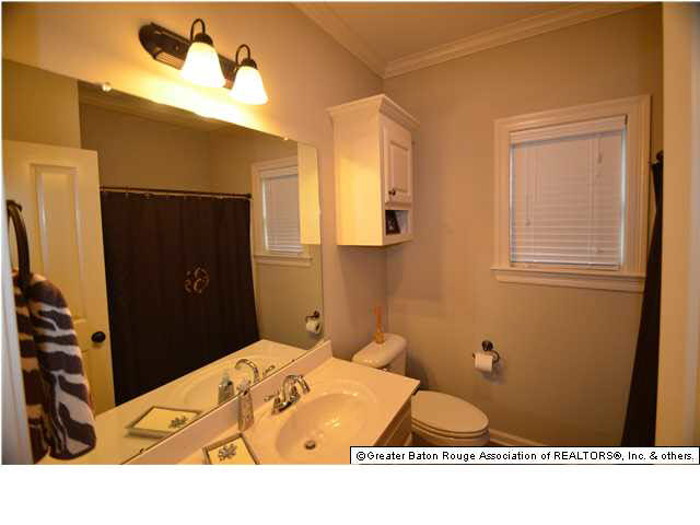 10587 Hill Pointe Avenue Baton Rouge, LA 70810 - Photo 14 of 17 Gallery Image 14