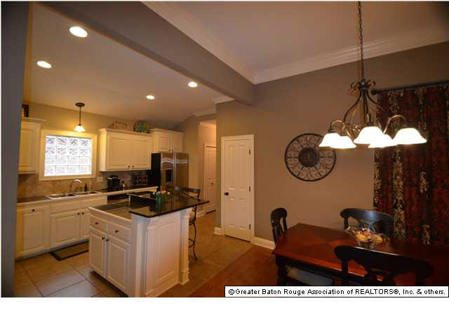 10587 Hill Pointe Avenue Baton Rouge, LA 70810 - Photo 8 of 17 Gallery Image 8