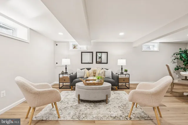 $895,000 | 3506 Queen Anne Drive, Fairfax, VA 22030