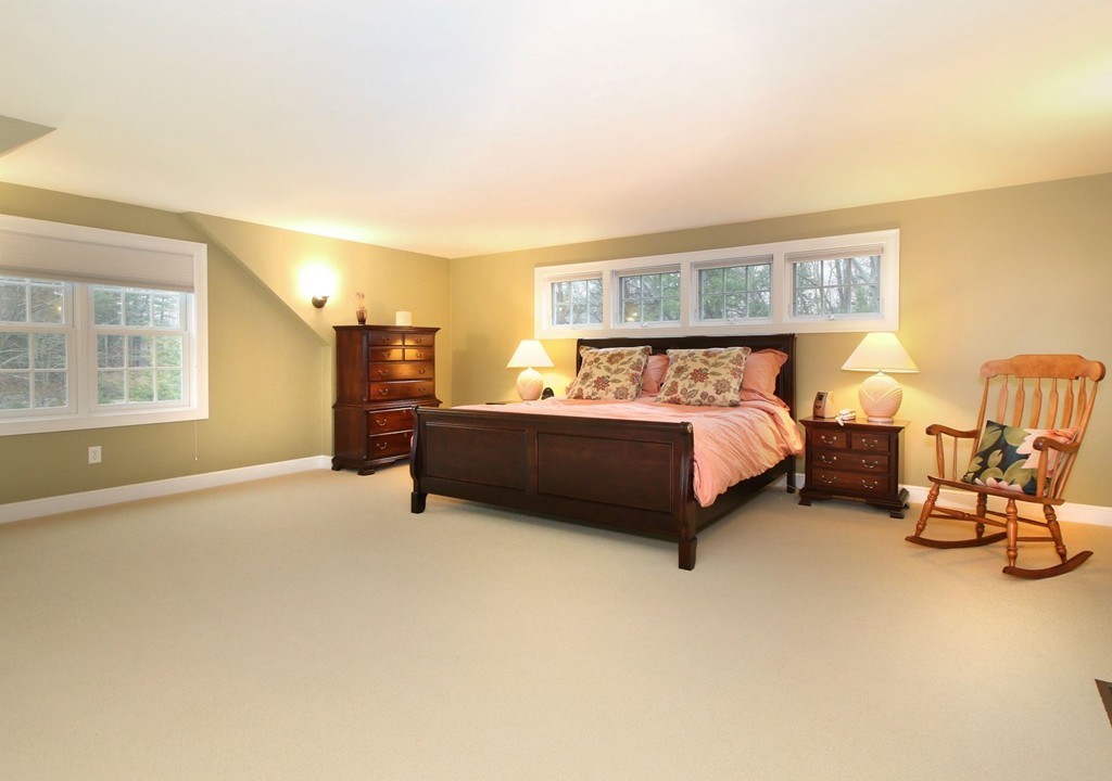136 Strawberry Hill Road Acton, MA 01742 - Photo 15 of 30 Gallery Image 15