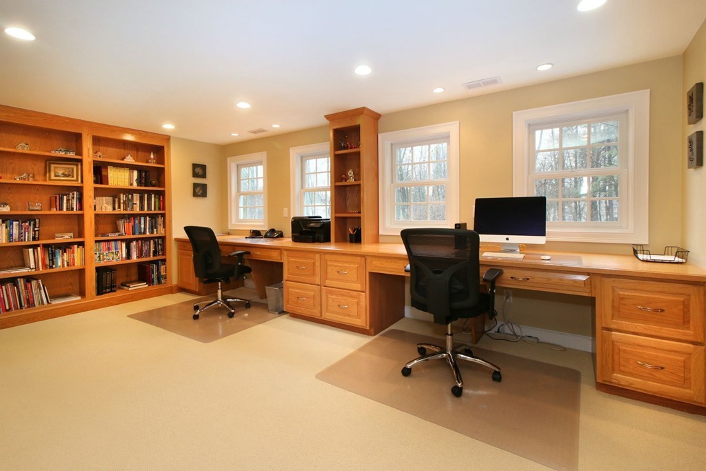 136 Strawberry Hill Road Acton, MA 01742 - Photo 23 of 30 Gallery Image 23