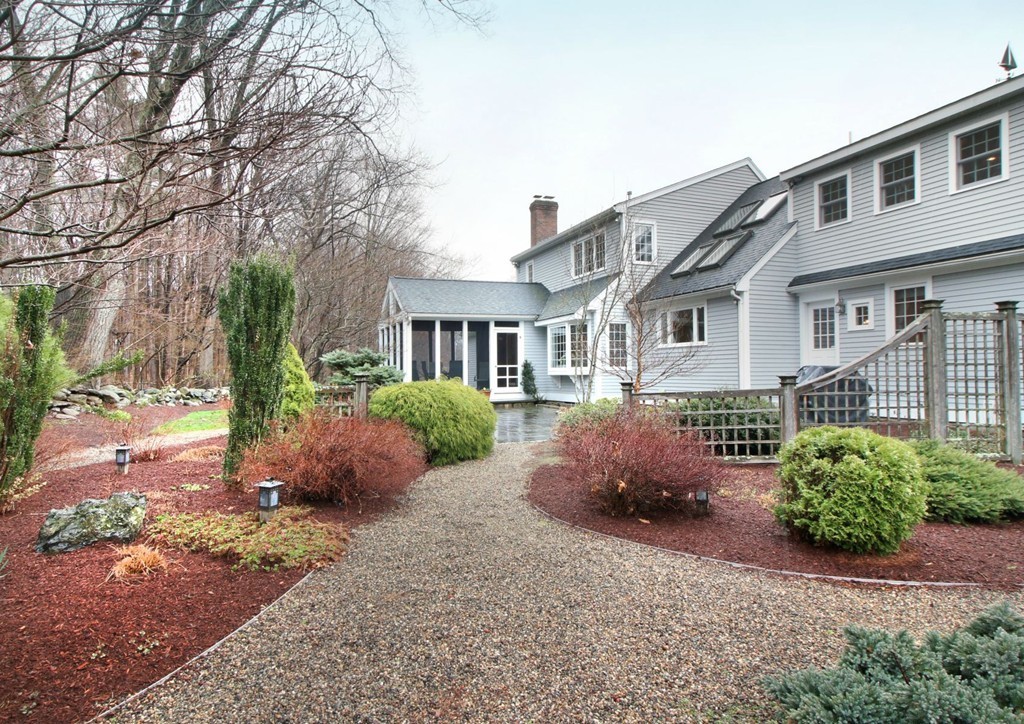 136 Strawberry Hill Road Acton, MA 01742 - Photo 29 of 30 Gallery Image 29