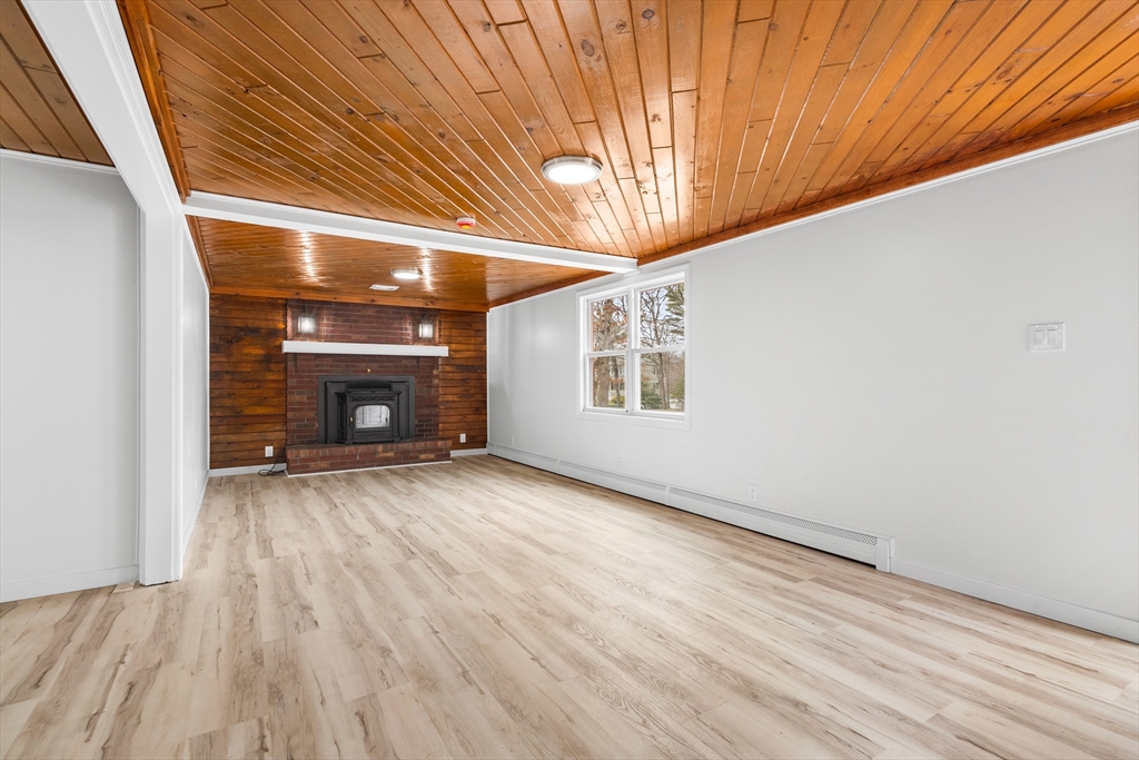 172 Fisher Road Dartmouth, MA 02747 - Photo 14 of 42