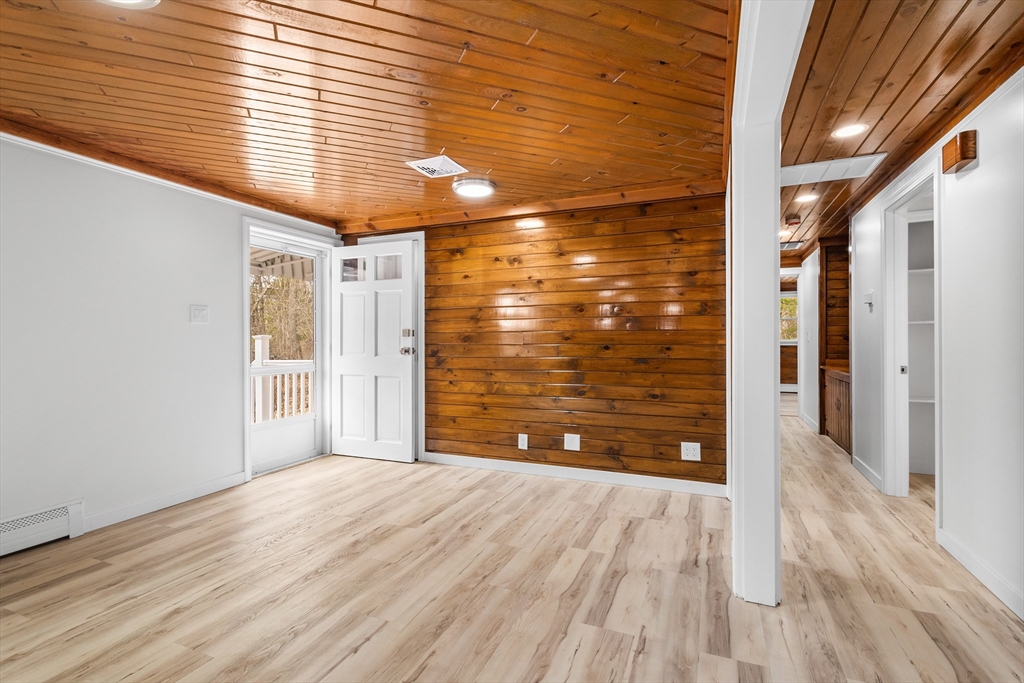 172 Fisher Road Dartmouth, MA 02747 - Photo 15 of 42