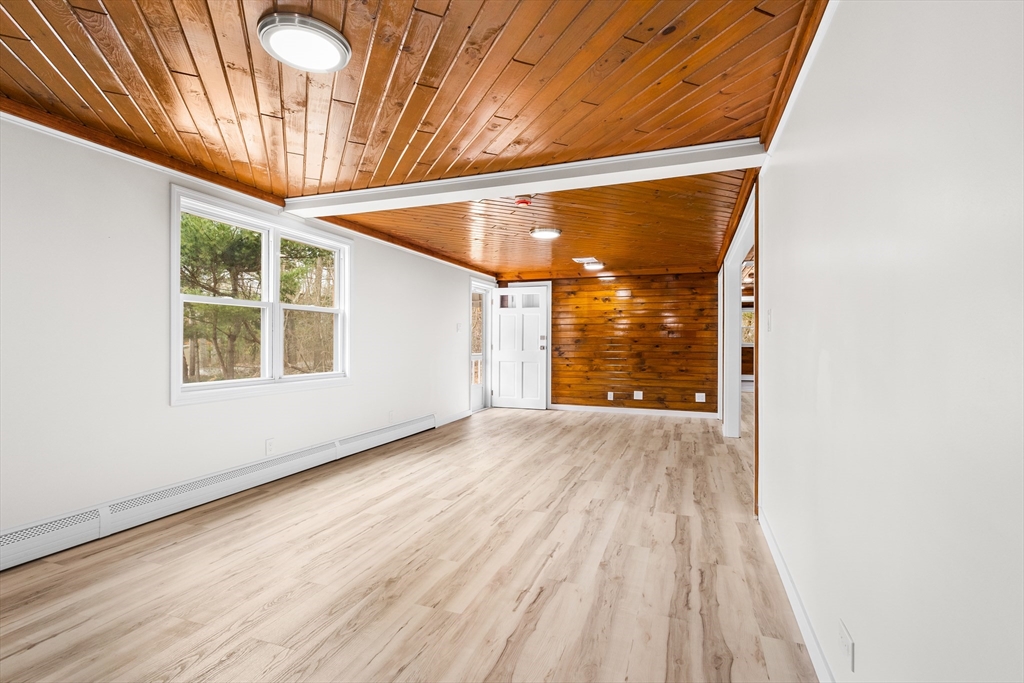 172 Fisher Road Dartmouth, MA 02747 - Photo 16 of 42
