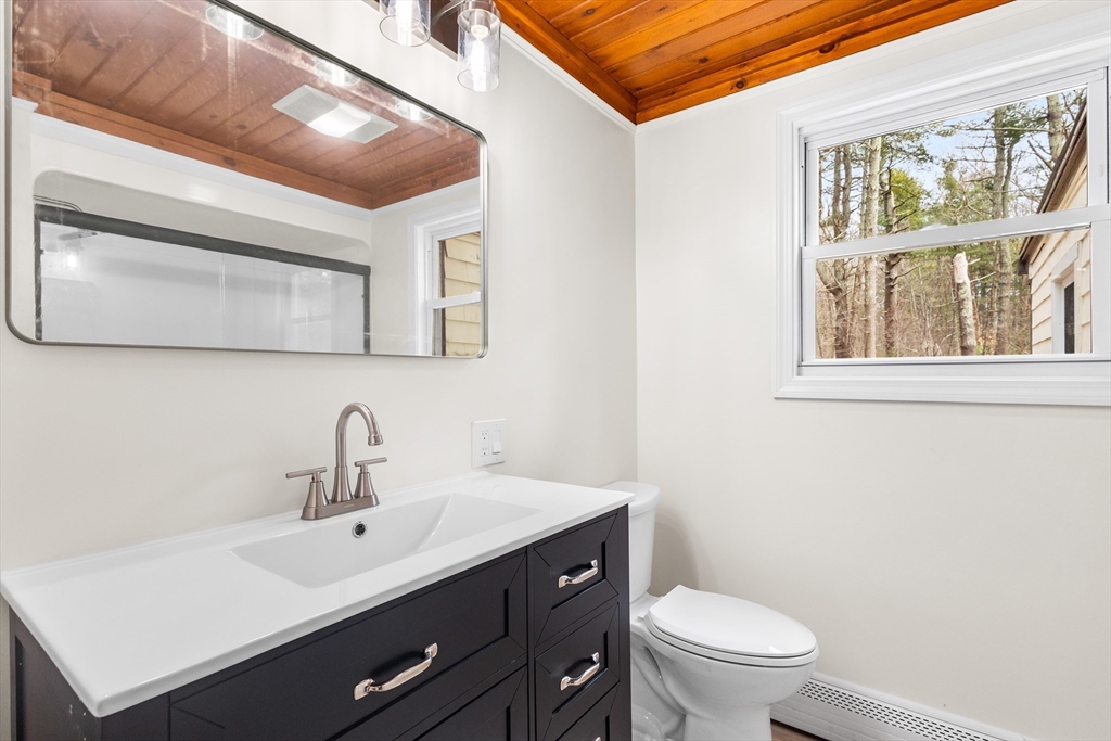 172 Fisher Road Dartmouth, MA 02747 - Photo 28 of 42