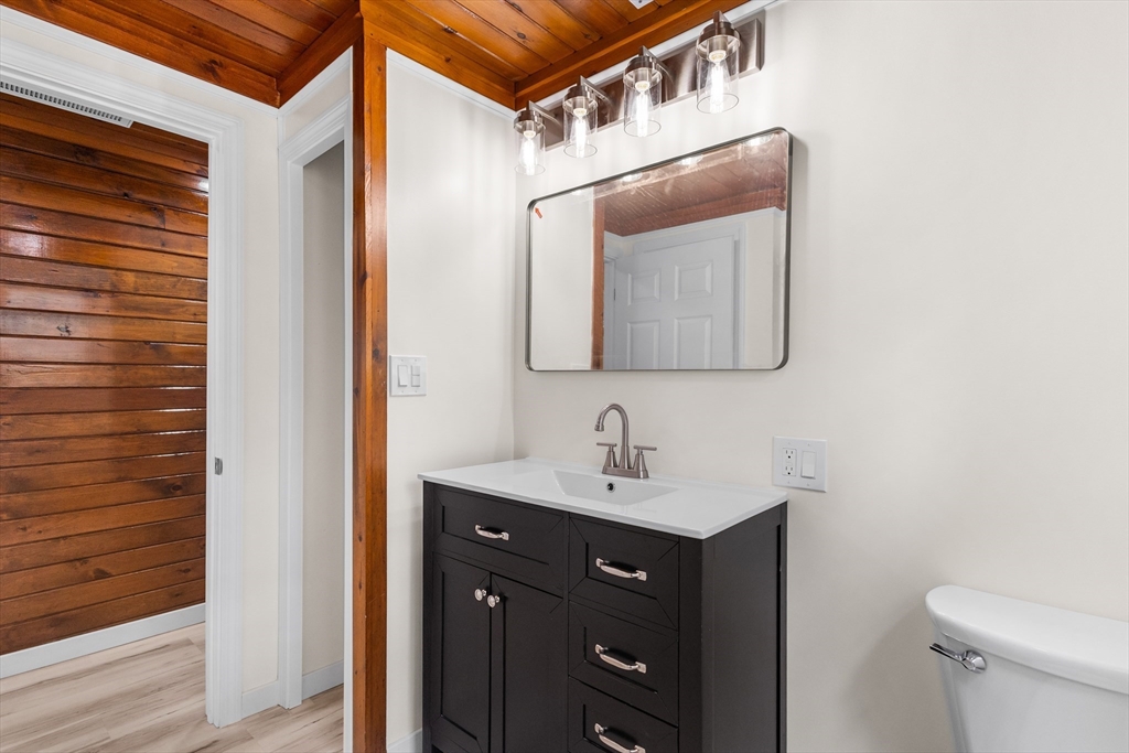 172 Fisher Road Dartmouth, MA 02747 - Photo 29 of 42