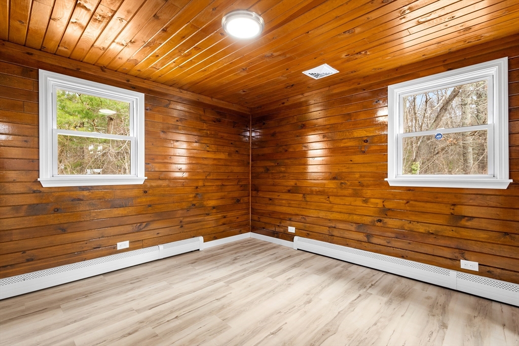 172 Fisher Road Dartmouth, MA 02747 - Photo 37 of 42