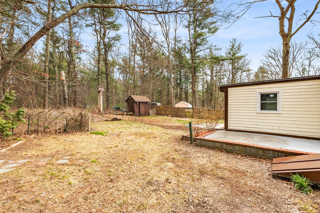 172 Fisher Road Dartmouth, MA 02747 - Photo 9 of 42