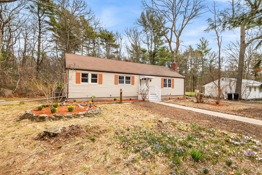 172 Fisher Road Dartmouth, MA 02747 - Photo 10 of 42