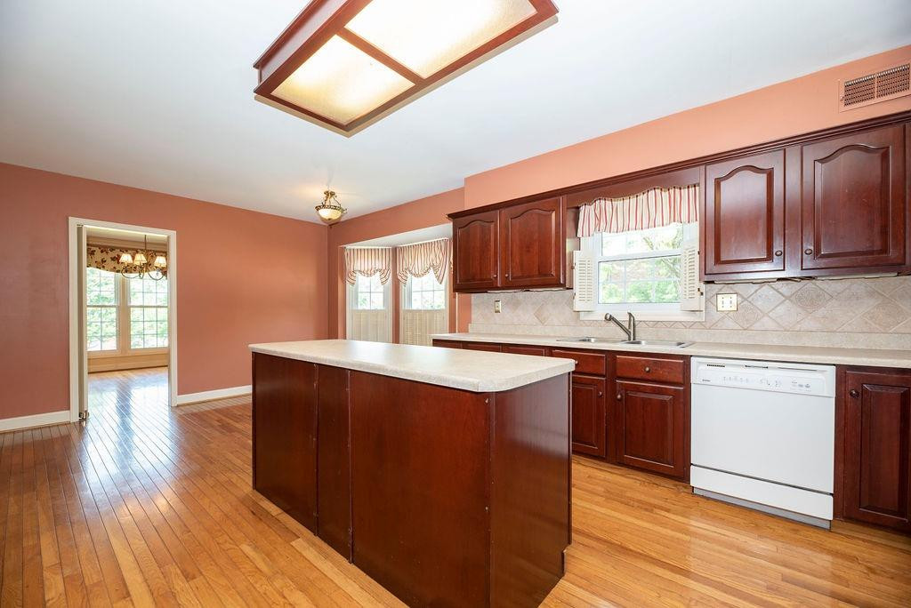 1008 Turnbridge Road Lexington, KY 40515 - Photo 26 of 60 Listing Photo