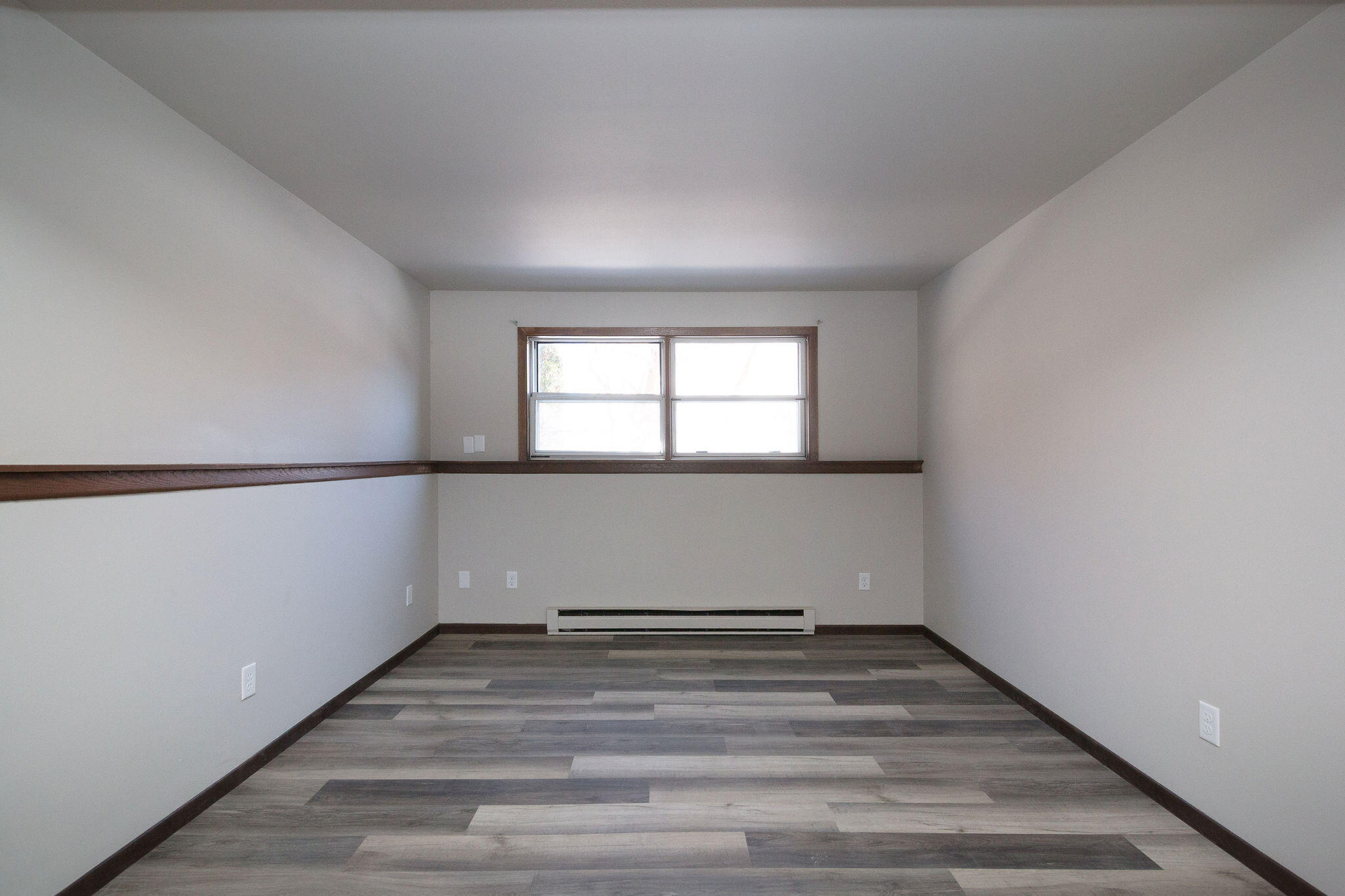 677 West 3rd Avenue Oshkosh, WI 54902 - Photo 21 of 31 677-w-third-ave-oshkosh_0108