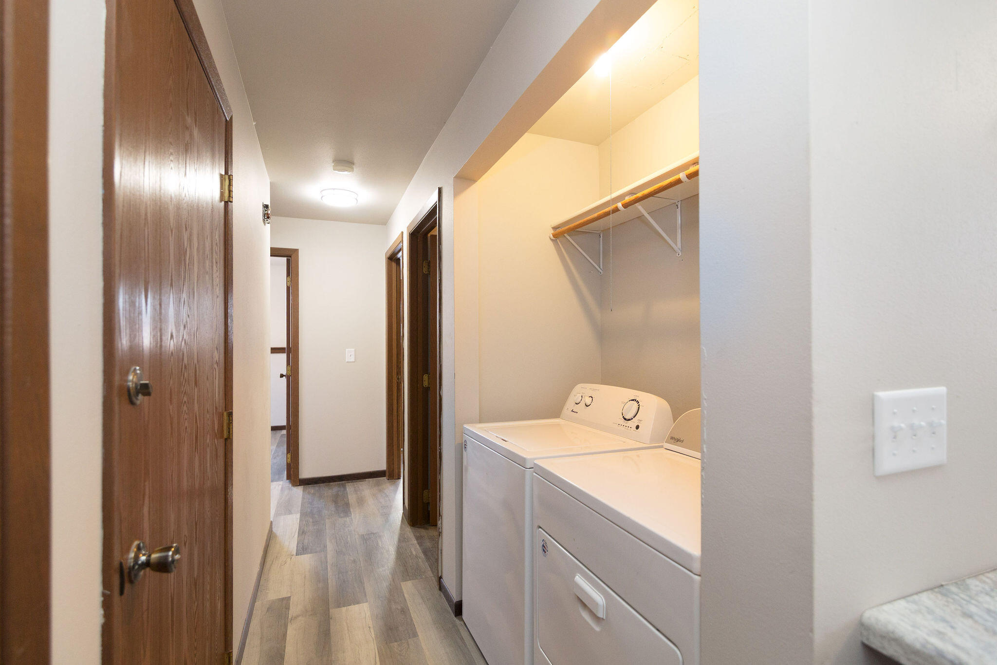 677 West 3rd Avenue Oshkosh, WI 54902 - Photo 7 of 31 677-w-third-ave-oshkosh_0114