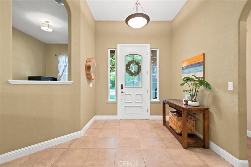 473 Windham Way Chico, CA 95973 - Photo 4 of 54