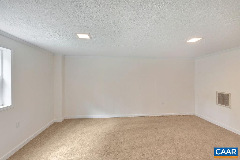 1592 Harris Creek Road Charlottesville, VA 22902 - Photo 20 of 23 Gallery Image 20