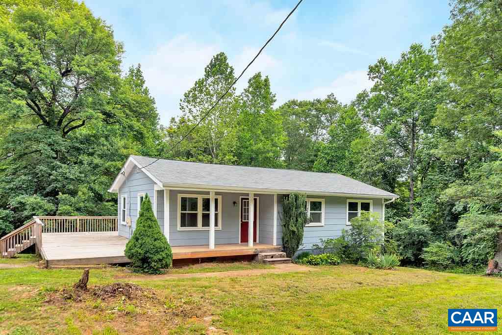 1592 Harris Creek Road Charlottesville, VA 22902 - Photo 2 of 23 Gallery Image 2