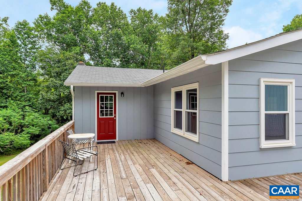 1592 Harris Creek Road Charlottesville, VA 22902 - Photo 5 of 23 Gallery Image 5