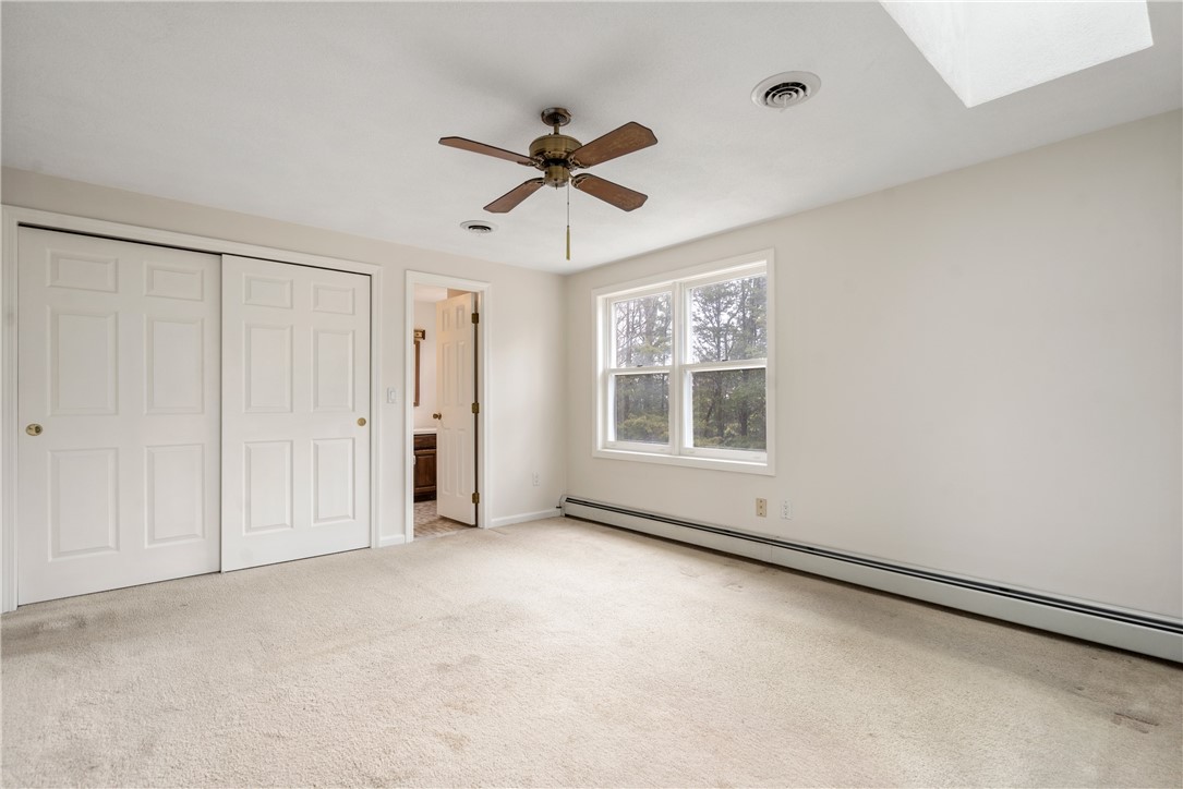 108 Hines Farm Road Cranston, RI 02921 - Photo 19 of 34 Primary ensuite