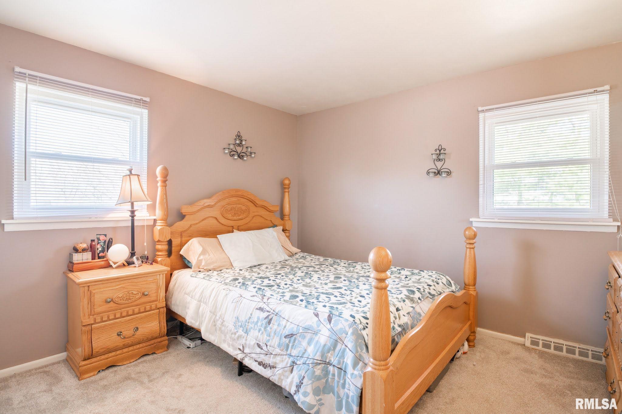 6126 North Hamilton Road Peoria, IL 61614 - Photo 18 of 49 Gallery Image 18