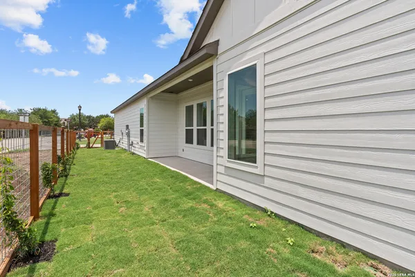 $369,945 | 9431 Hidden Stone, Schertz, TX 78154