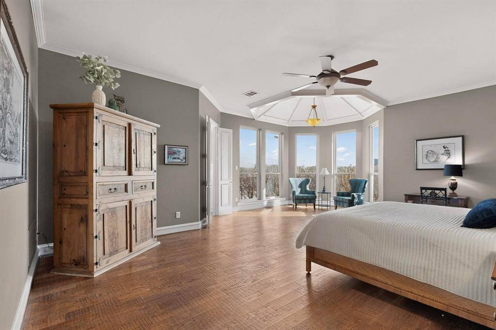 2108 Kyle Circle Heath, TX 75032 - Photo 15 of 40 Primary Bedroom suite