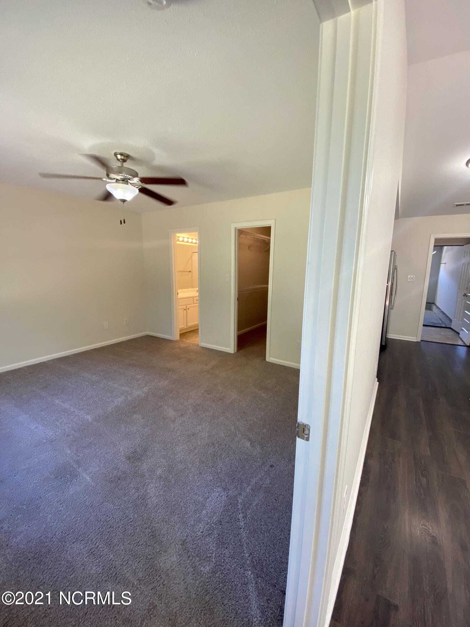 211 North Windy Ridge Road Hubert, NC 28539 - Photo 15 of 29 95090B37-5DFA-4267-9B01-F73EA3C350BD