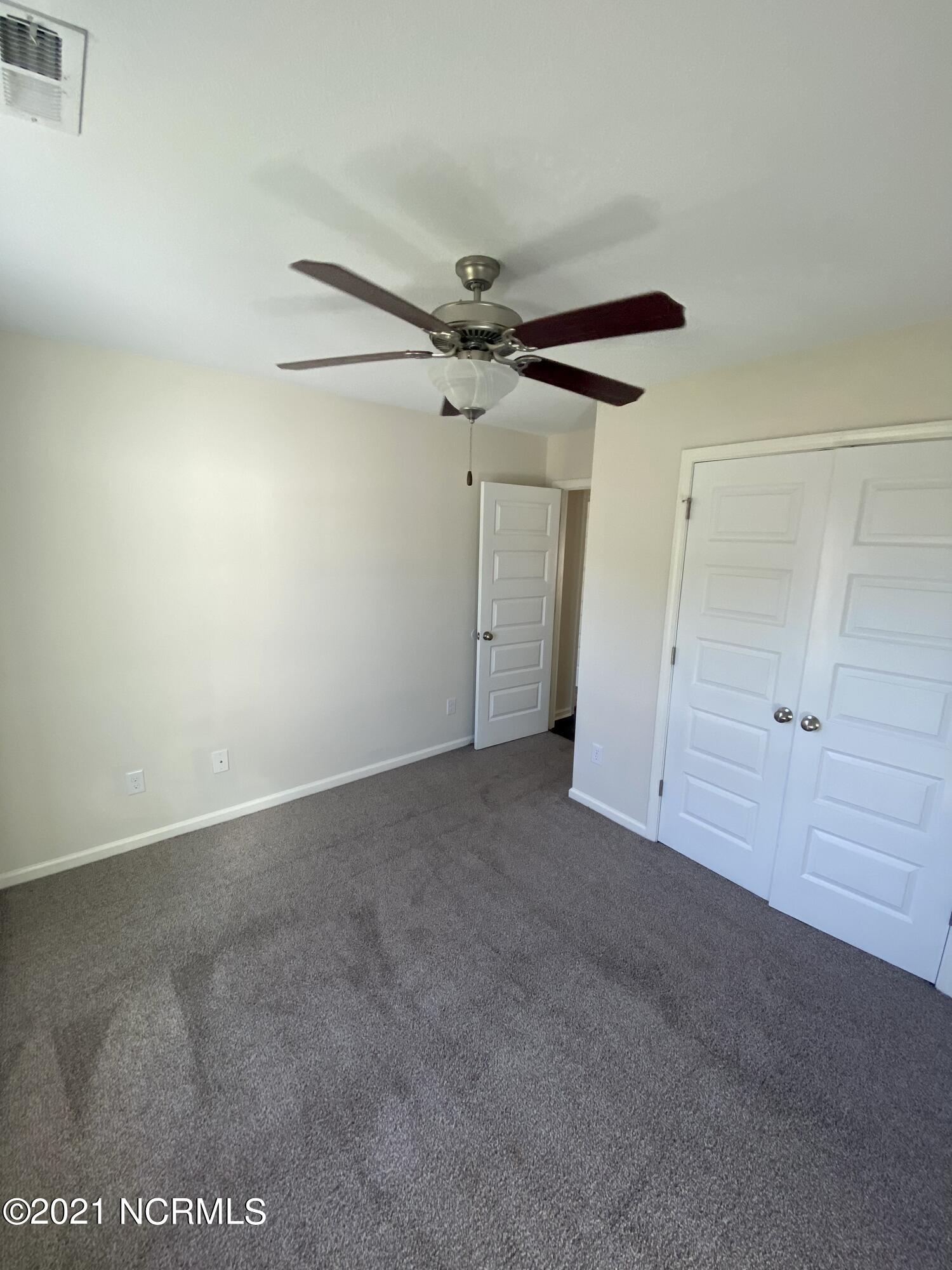 211 North Windy Ridge Road Hubert, NC 28539 - Photo 23 of 29 14BAC380-64EF-461A-8357-1C0389FB4647