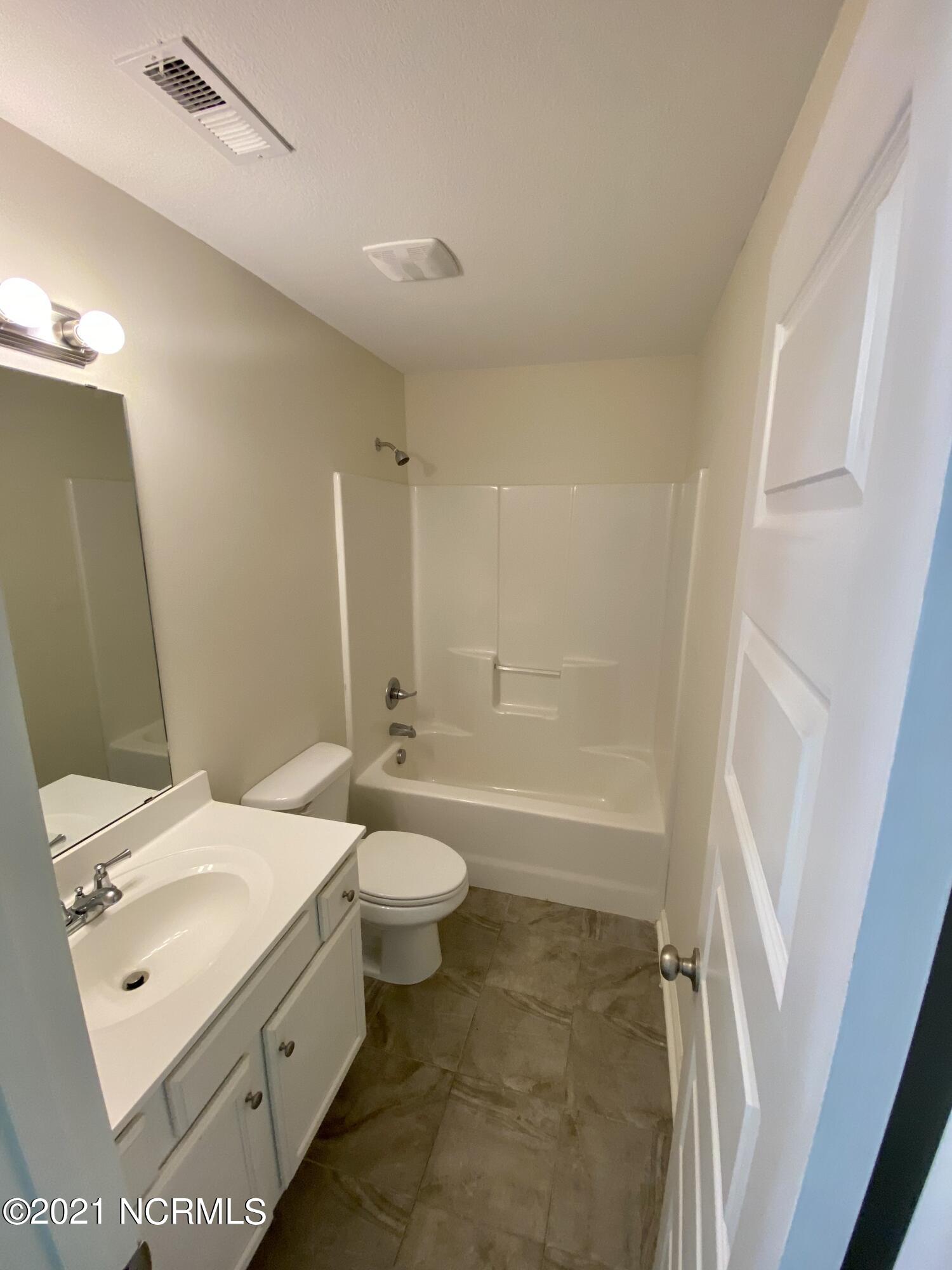 211 North Windy Ridge Road Hubert, NC 28539 - Photo 26 of 29 C52E7123-6FB4-4AE0-80C9-349737F3F5EC
