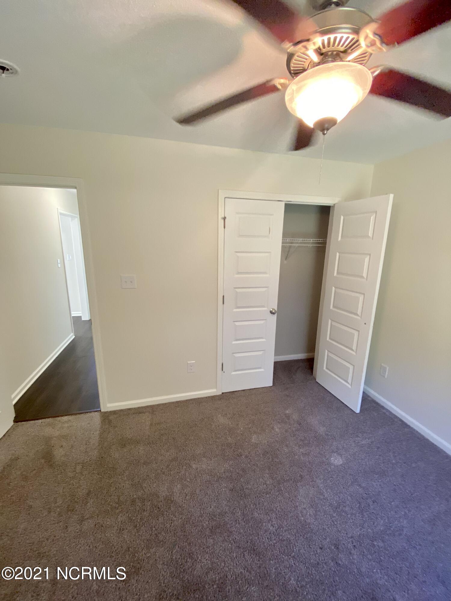 211 North Windy Ridge Road Hubert, NC 28539 - Photo 28 of 29 79A263CE-4028-4DC9-961A-078C829ABD55