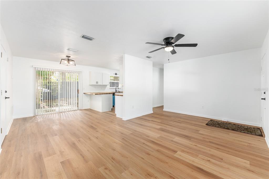 5701 Southwest 47th Place Gainesville, FL 32608 - Photo 9 of 47