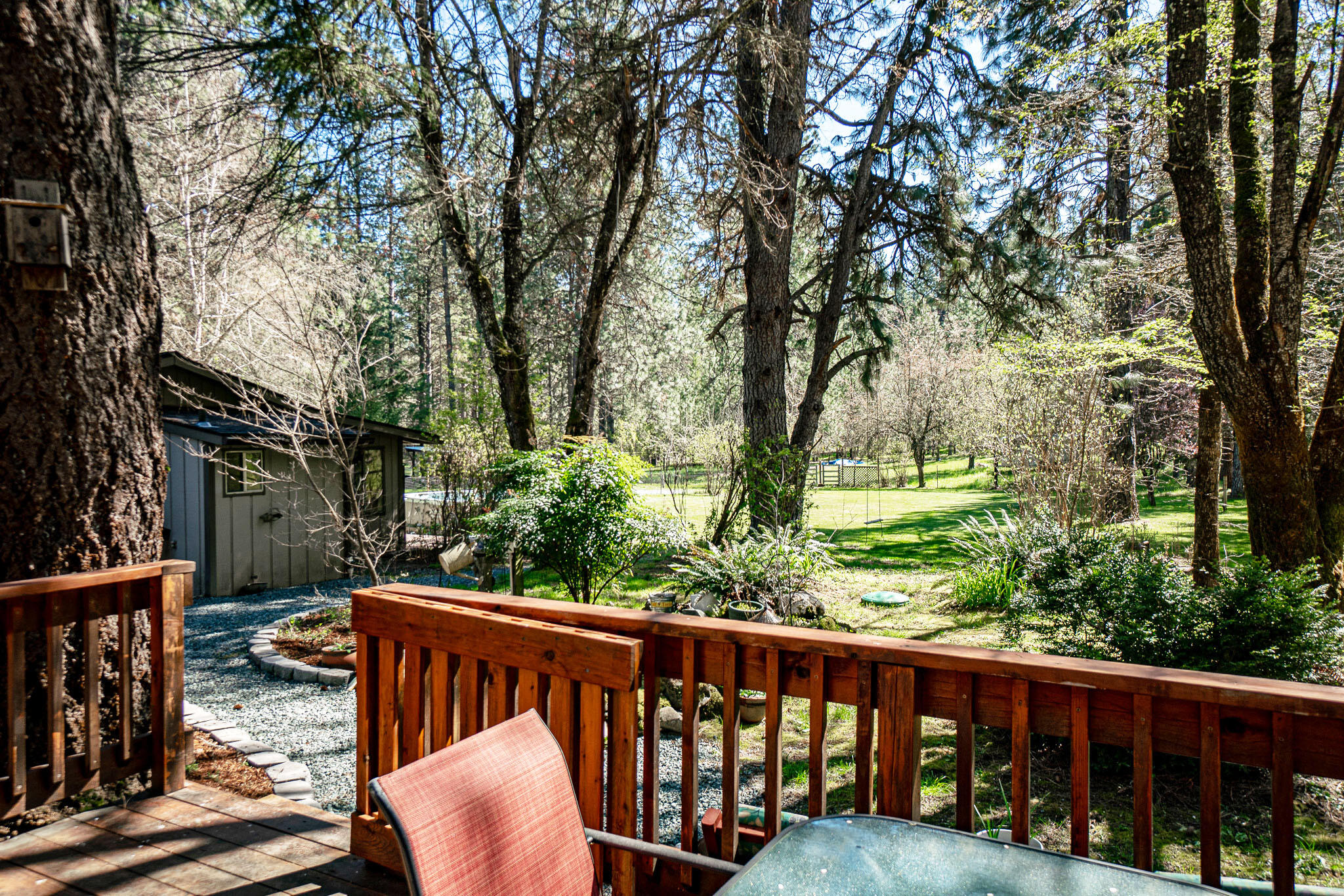 1035 Minthorne Road Rogue River, OR 97537 - Photo 14 of 41 Enjoy your morning brew & great views of the property on this lovely deck